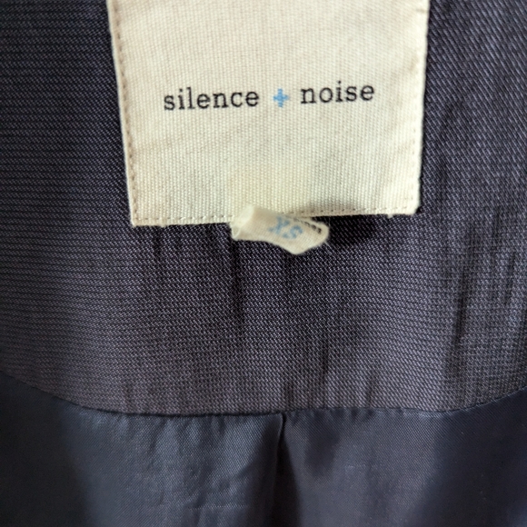 Silence + Noise Navy Oversized Blazer Size XS - Picture 2 of 7
